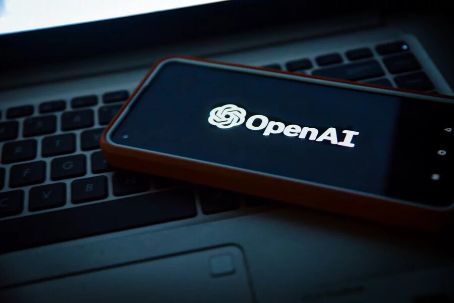 Cybersecurity Experts Raise Concerns Over GPT-5 Security
